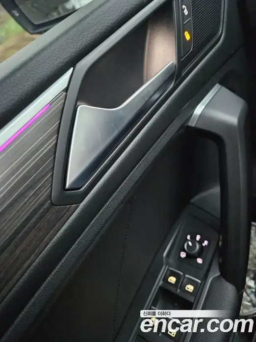 Volkswagen Tiguan 2023 2.0 автомат (гидро), фото 16