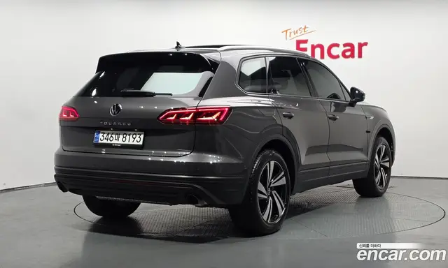 Volkswagen Touareg 2023 3.0 автомат (гидро), миниатюра 2
