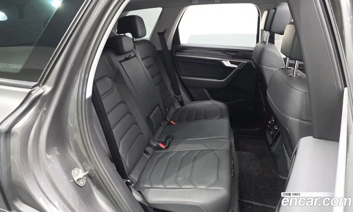 Volkswagen Touareg 2023 3.0 автомат (гидро), фото 11