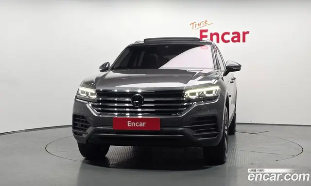 Volkswagen Touareg 2023 3.0 автомат (гидро), миниатюра 3