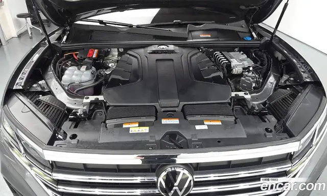 Volkswagen Touareg 2023 3.0 автомат (гидро), миниатюра 6