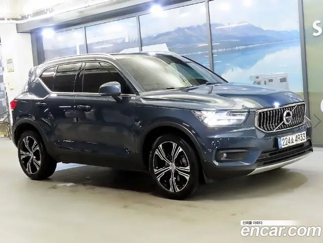 Volvo XC40, 2020, 61 631 км