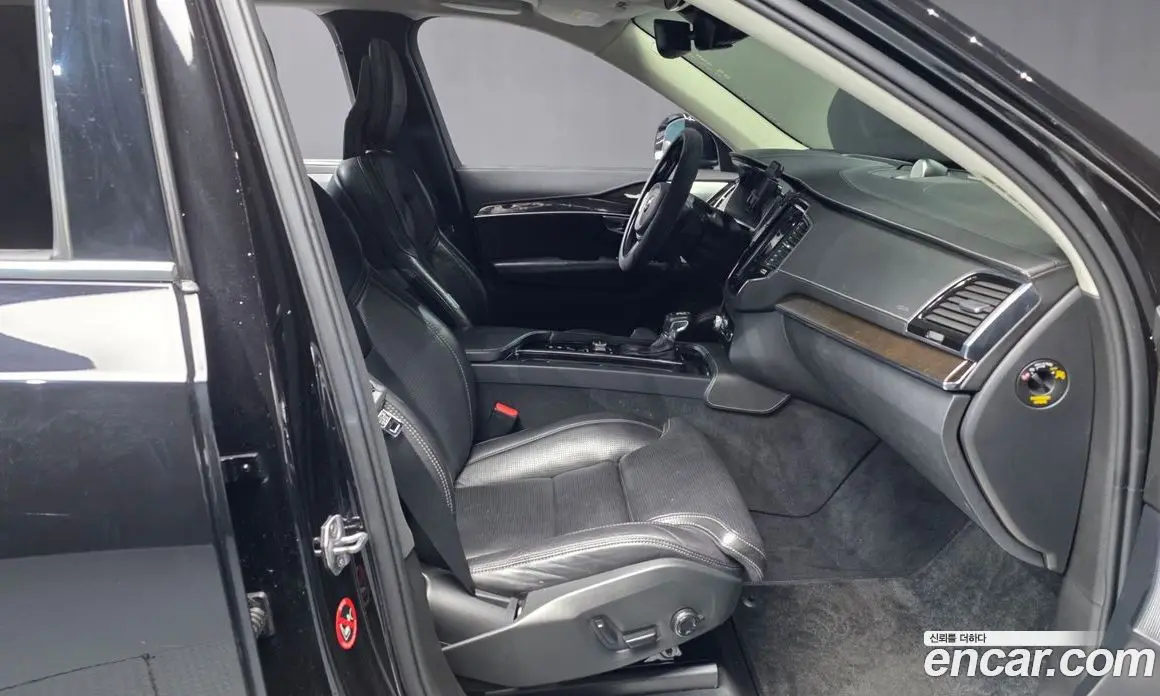 Volvo XC90 2016 2.0 автомат (гидро), фото 16