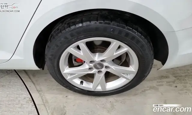 Audi A4 2018 2.0 автомат (гидро), миниатюра 5
