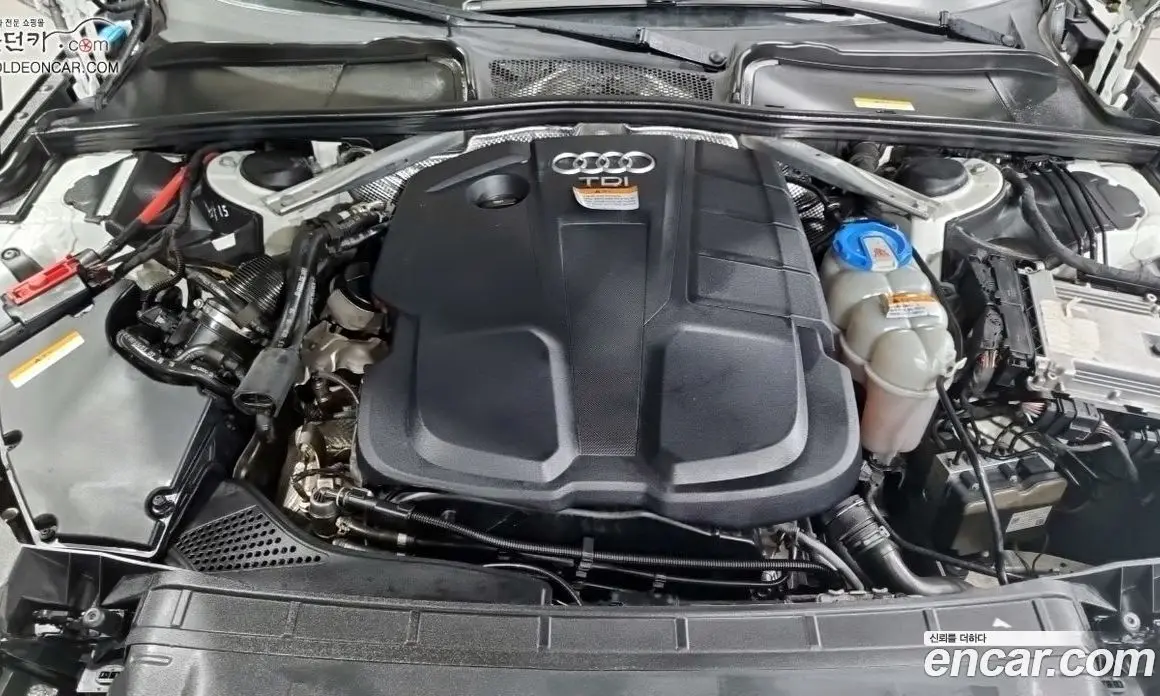 Audi A4 2018 2.0 автомат (гидро), фото 6