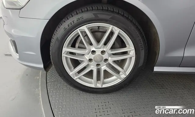Audi A6 2015 2.0 автомат (гидро), миниатюра 5