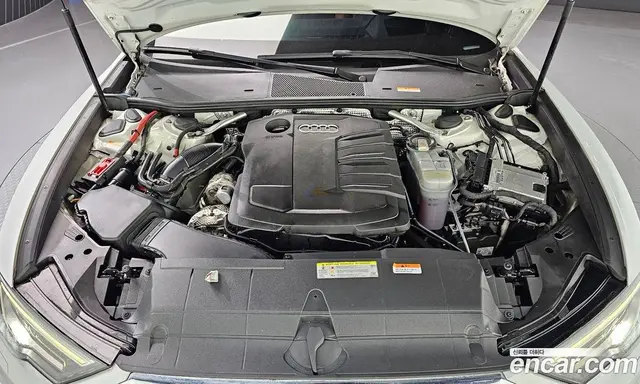 Audi A6 2021 2.0 автомат (гидро), миниатюра 6