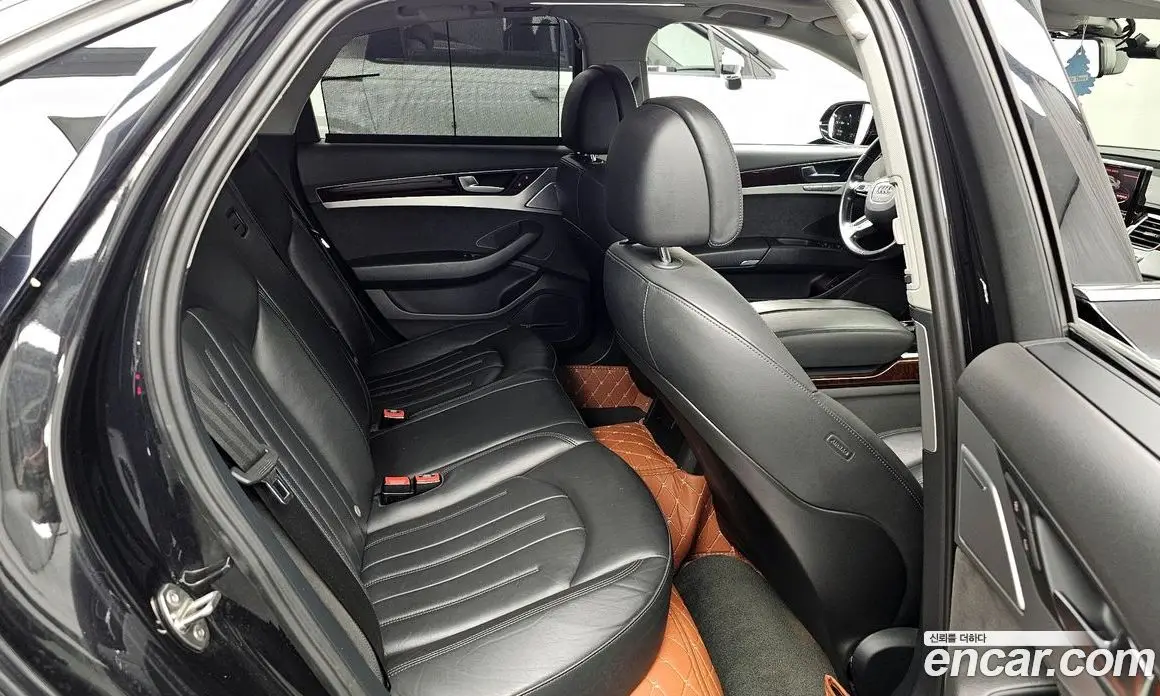 Audi A8 2011 3.0 автомат (гидро), фото 12