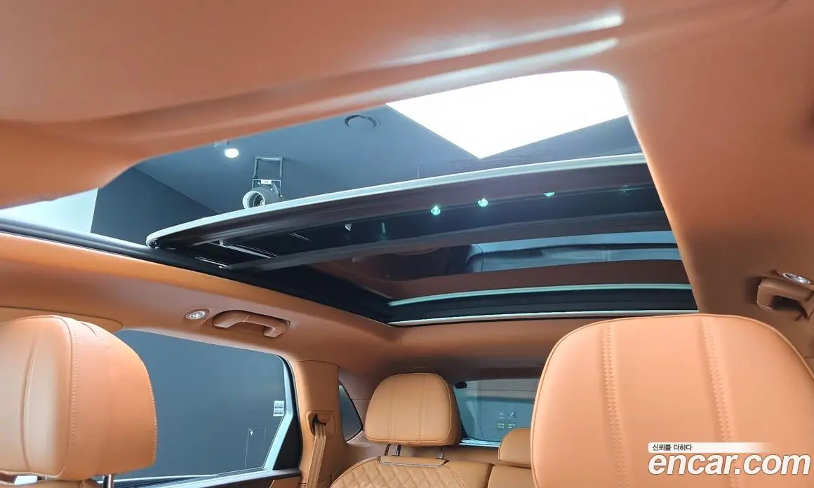 Bentley Bentayga 2022 4.0 автомат (гидро), фото 26 Bentley Bentayga 2022 4.0 автомат (гидро), фото 26