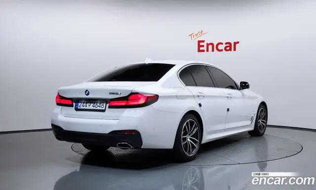 BMW 5 серия 2022 2.0 автомат (гидро), миниатюра 2
