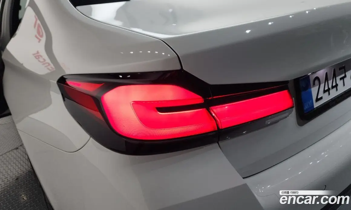 BMW 5 серия 2022 2.0 автомат (гидро), фото 9