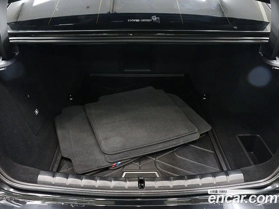 BMW i7 2023 0.3 автомат (гидро), фото 15