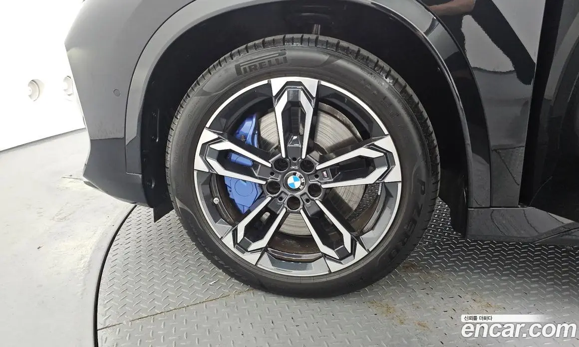 BMW X1 2024 2.0 автомат (гидро), фото 5