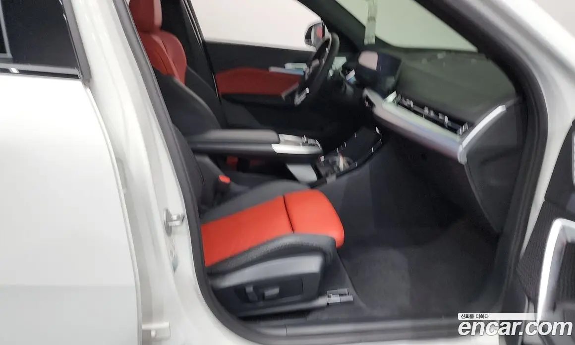 BMW X2 2024 2.0 автомат (гидро), фото 27