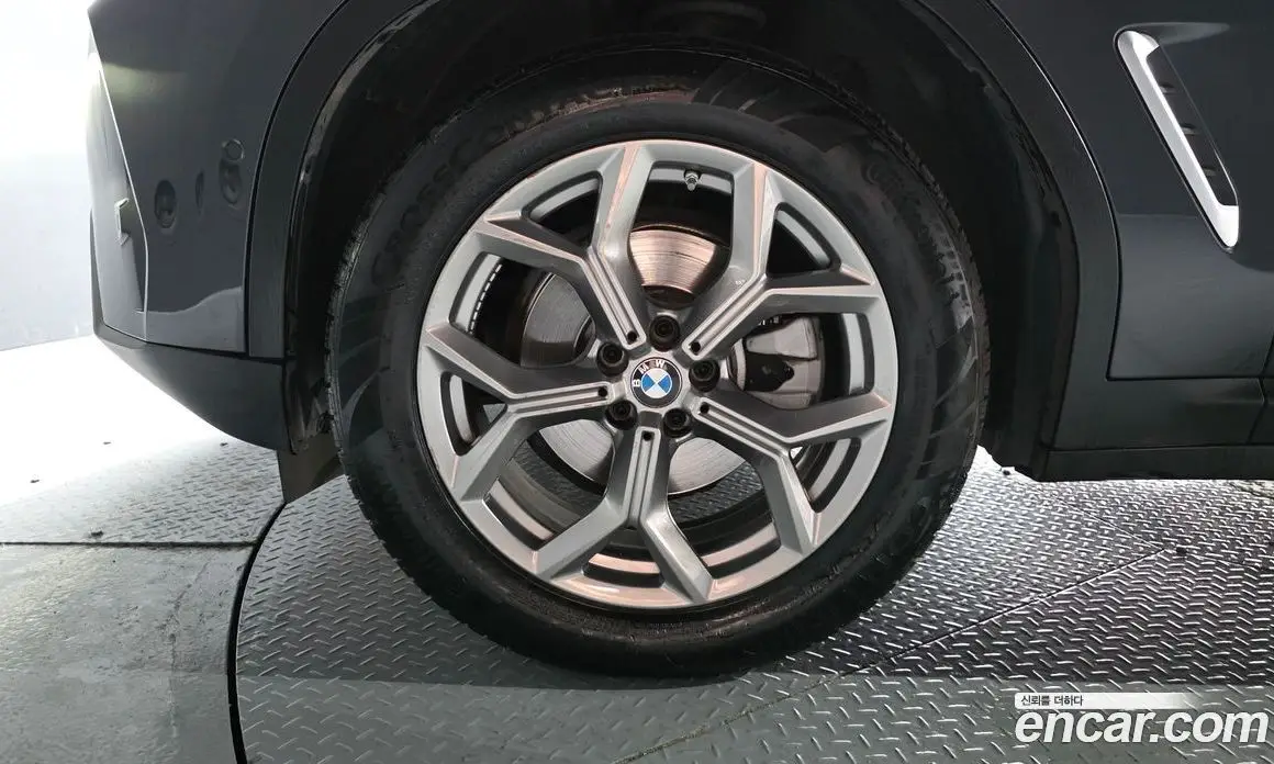 BMW X3 2022 2.0 автомат (гидро), фото 5