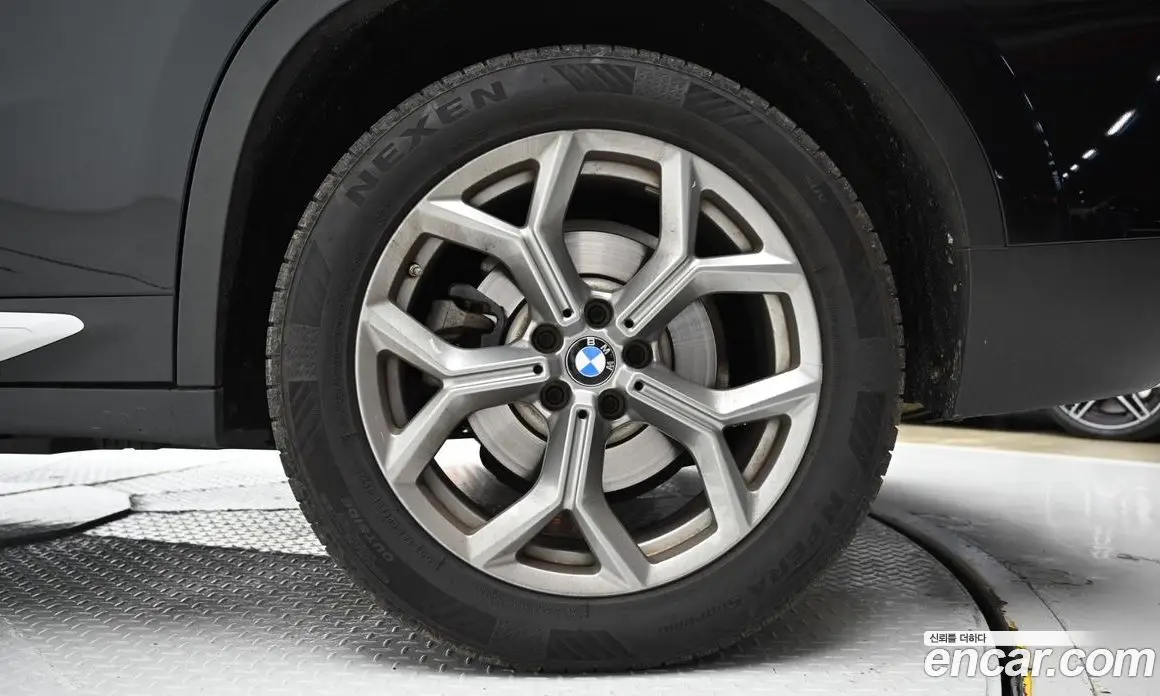 BMW X4 2022 2.0 автомат (гидро), фото 5