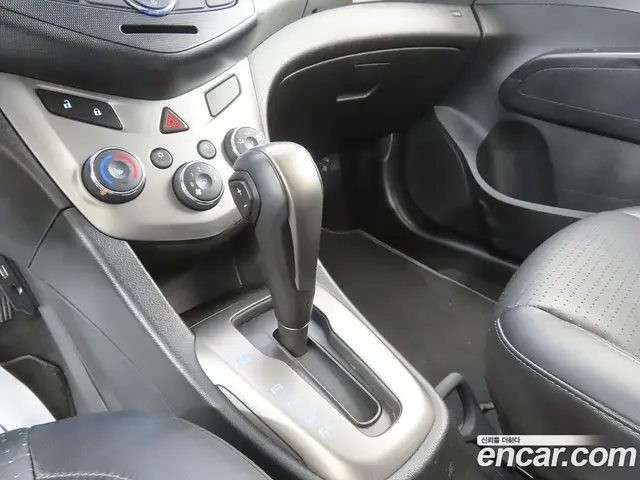 Chevrolet Aveo 2016 1.4 автомат (гидро), миниатюра 11
