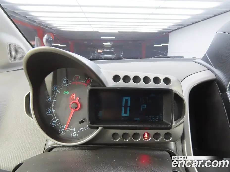 Chevrolet Aveo 2016 1.4 автомат (гидро), фото 9