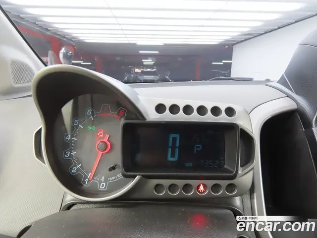 Chevrolet Aveo 2016 1.4 автомат (гидро), миниатюра 9