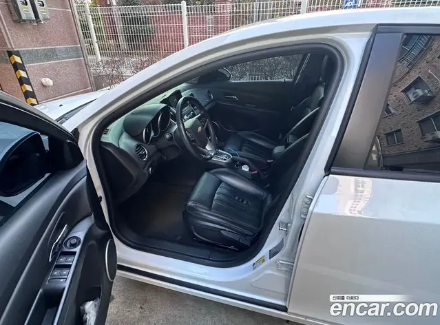 Chevrolet Cruze 2014 1.8 автомат (гидро), миниатюра 8
