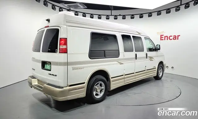 Chevrolet Express Van 2004 6.0 автомат (гидро), миниатюра 2