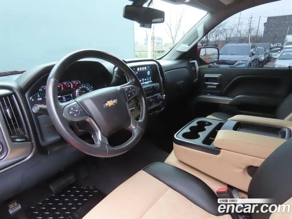 Chevrolet Silverado 2018 5.3 автомат (гидро), фото 16