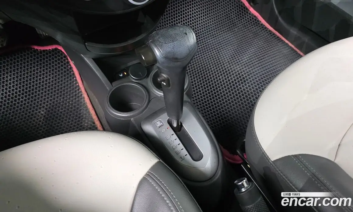 Chevrolet Spark 2012 1.0 автомат (гидро), фото 12