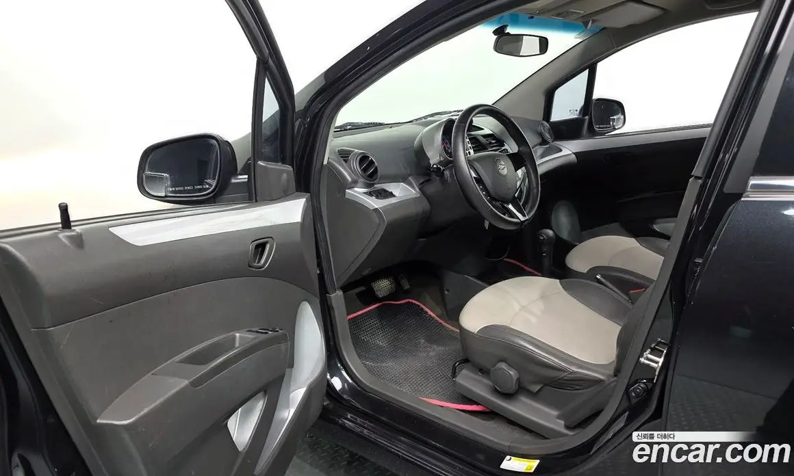 Chevrolet Spark 2012 1.0 автомат (гидро), фото 13