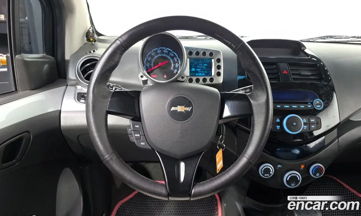Chevrolet Spark 2012 1.0 автомат (гидро), фото 18