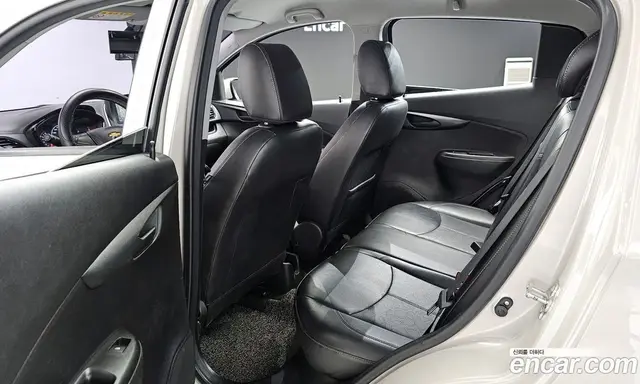 Chevrolet Spark 2015 1.0 автомат (гидро), миниатюра 11