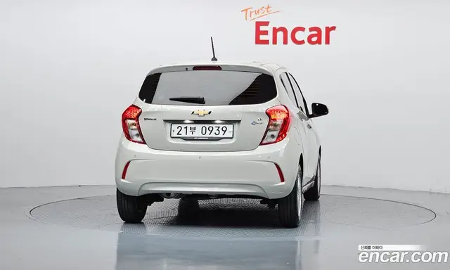 Chevrolet Spark 2015 1.0 автомат (гидро), миниатюра 4