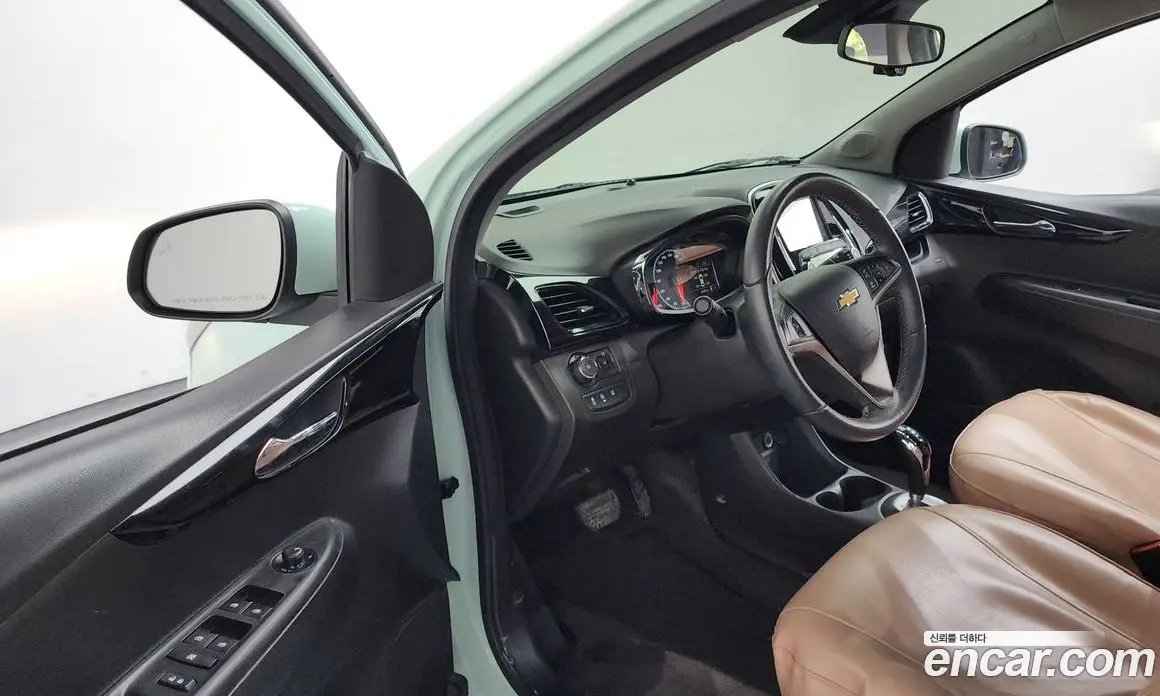 Chevrolet Spark 2016 1.0 автомат (гидро), фото 13