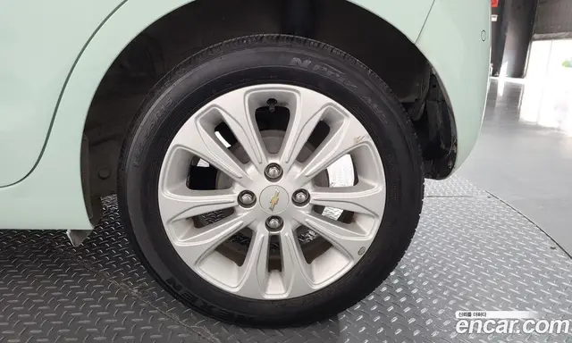 Chevrolet Spark 2016 1.0 автомат (гидро), миниатюра 7