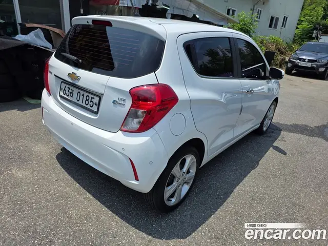Chevrolet Spark 2016 1.0 автомат (гидро), миниатюра 4