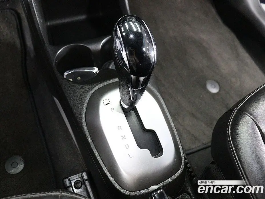 Chevrolet Spark 2016 1.0 автомат (гидро), фото 12