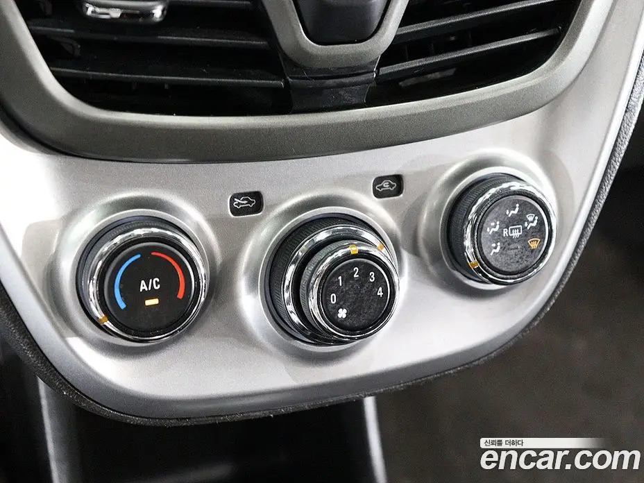 Chevrolet Spark 2016 1.0 автомат (гидро), фото 17