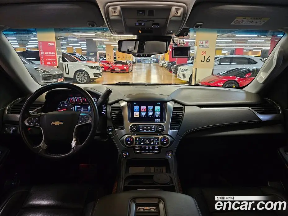 Chevrolet Surburban 2017 5.3 автомат (гидро), фото 13