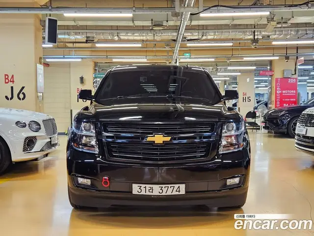 Chevrolet Surburban 2017 5.3 автомат (гидро), миниатюра 3