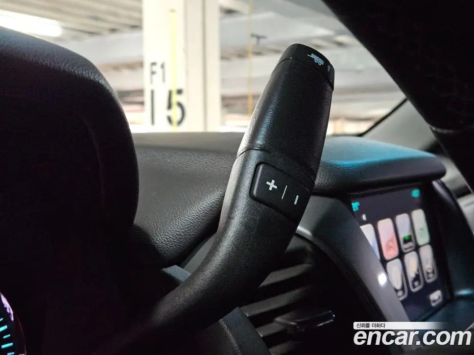 Chevrolet Surburban 2017 5.3 автомат (гидро), фото 9