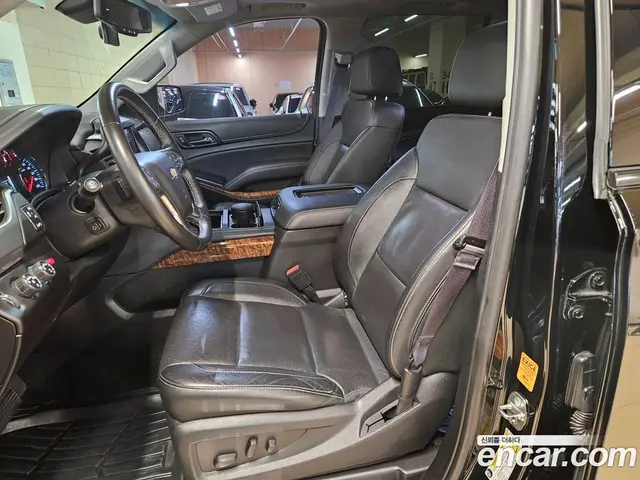 Chevrolet Surburban 2017 5.3 автомат (гидро), миниатюра 10