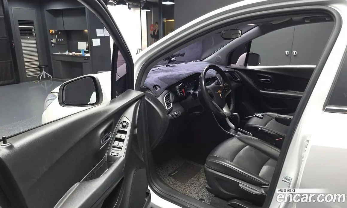 Chevrolet Trax 2018 1.4 автомат (гидро), фото 13