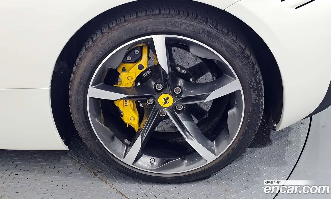 Ferrari SF90 2021 4.0 автомат (гидро), фото 7