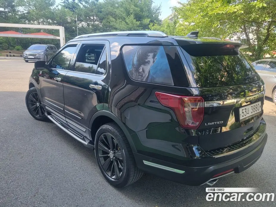 Ford Explorer 2018 3.5 автомат (гидро), фото 5