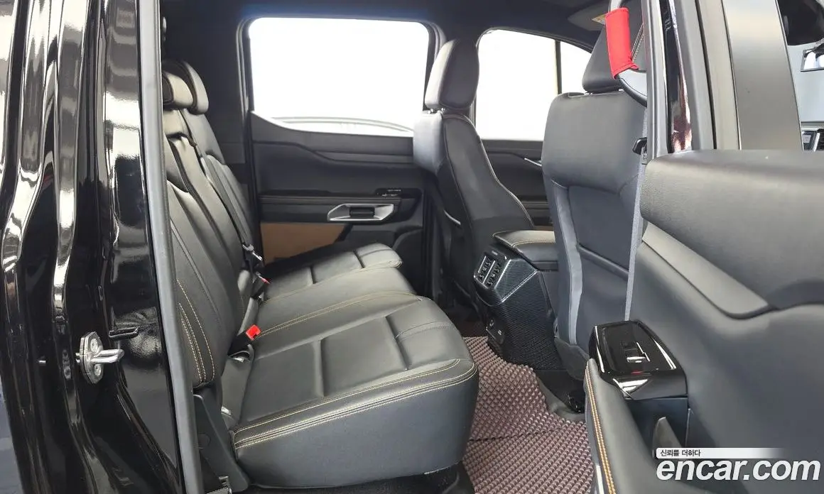 Ford Ranger 2023 2.0 автомат (гидро), фото 12
