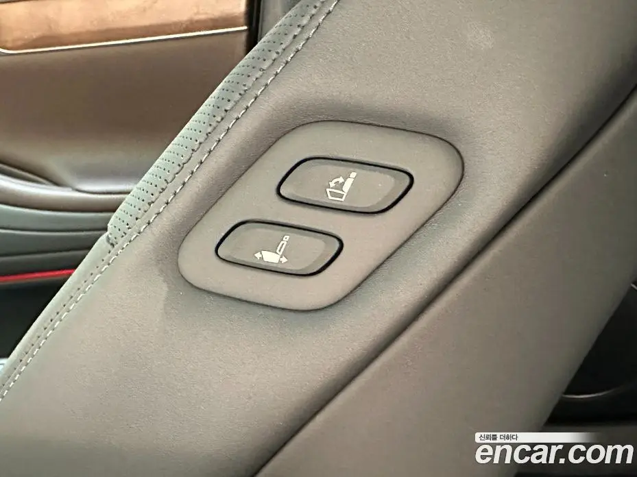 Genesis G80 2024 2.5 автомат (гидро), фото 12