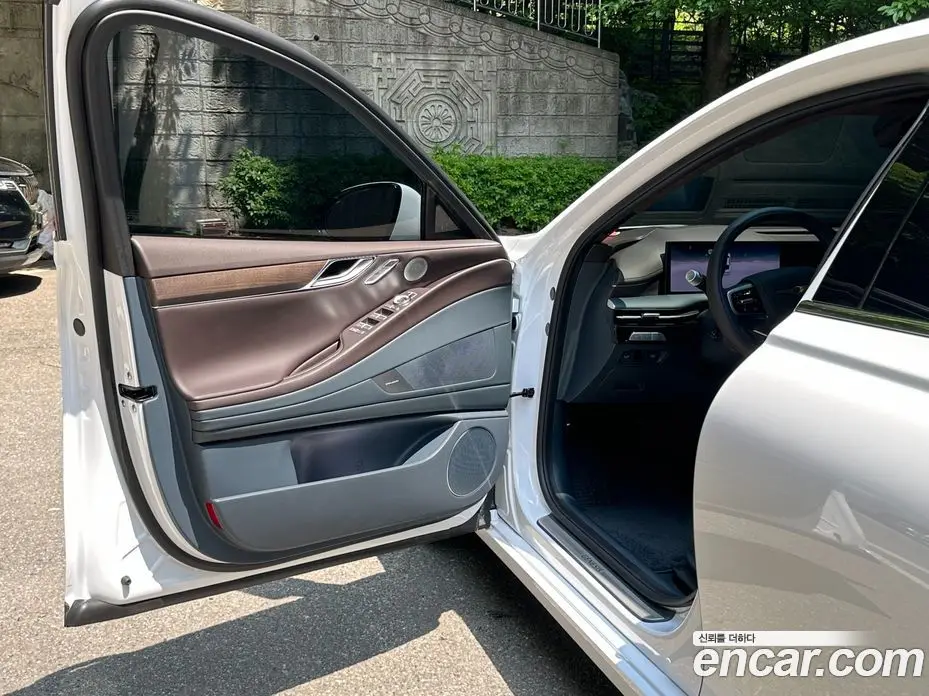 Genesis G80 2024 2.5 автомат (гидро), фото 8
