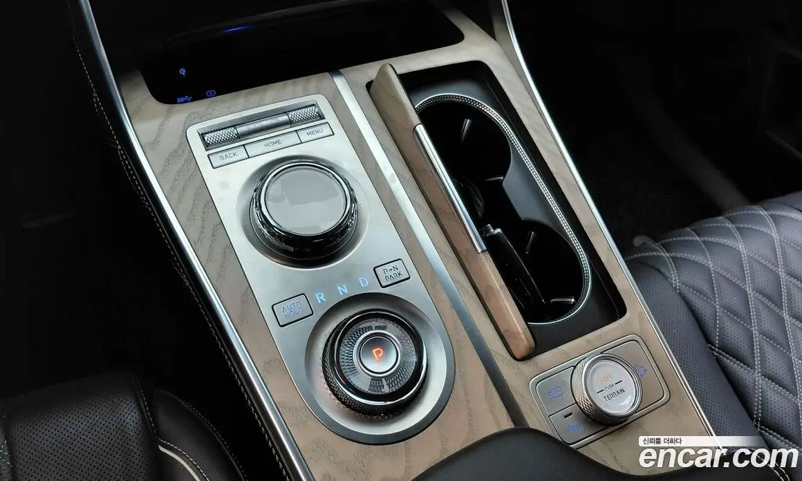 Genesis GV80 2023 2.5 автомат (гидро), фото 12