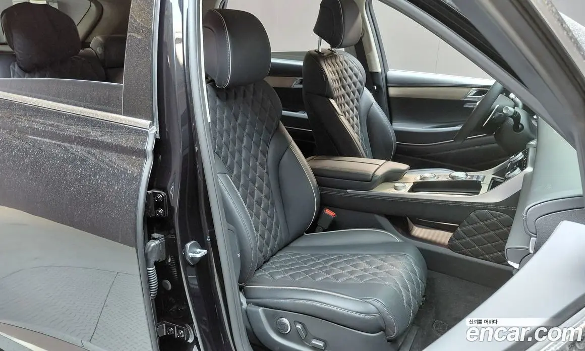 Genesis GV80 2023 2.5 автомат (гидро), фото 16