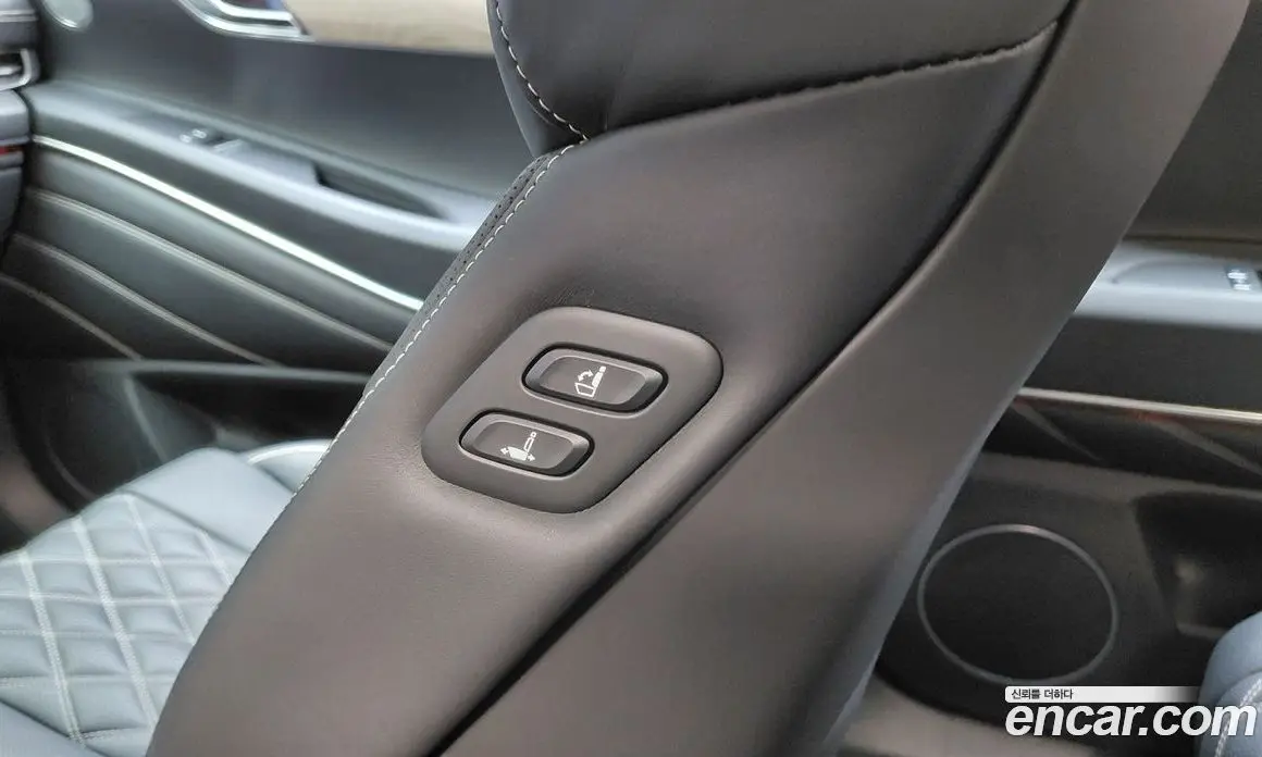 Genesis GV80 2023 2.5 автомат (гидро), фото 31