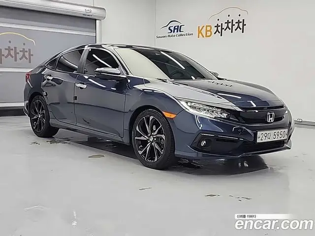 Honda Civic 2019 1.5 автомат (гидро), миниатюра 2